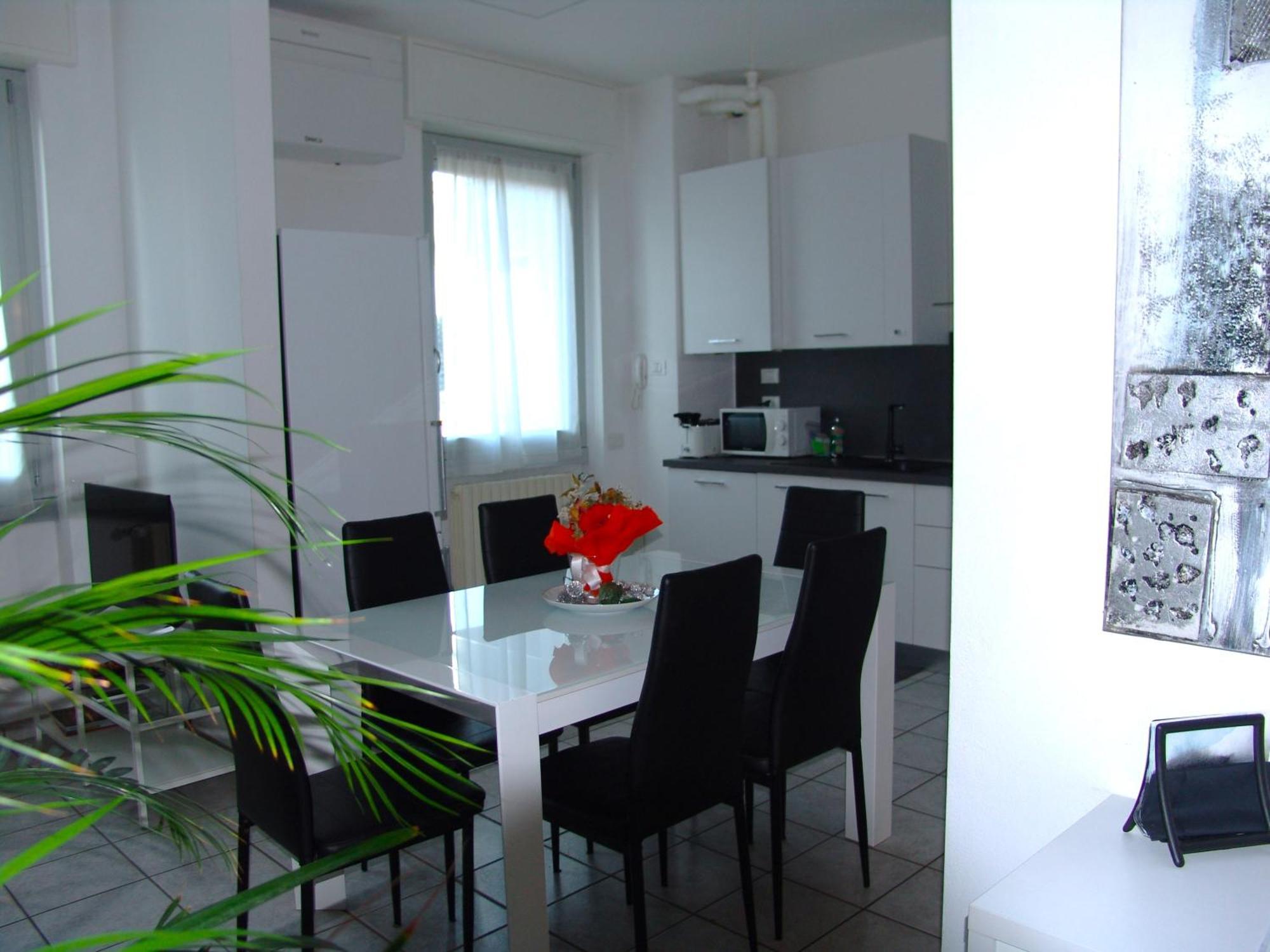 Modern Apartment Luci & Stelle Near Lake Como Nibionno Exterior photo